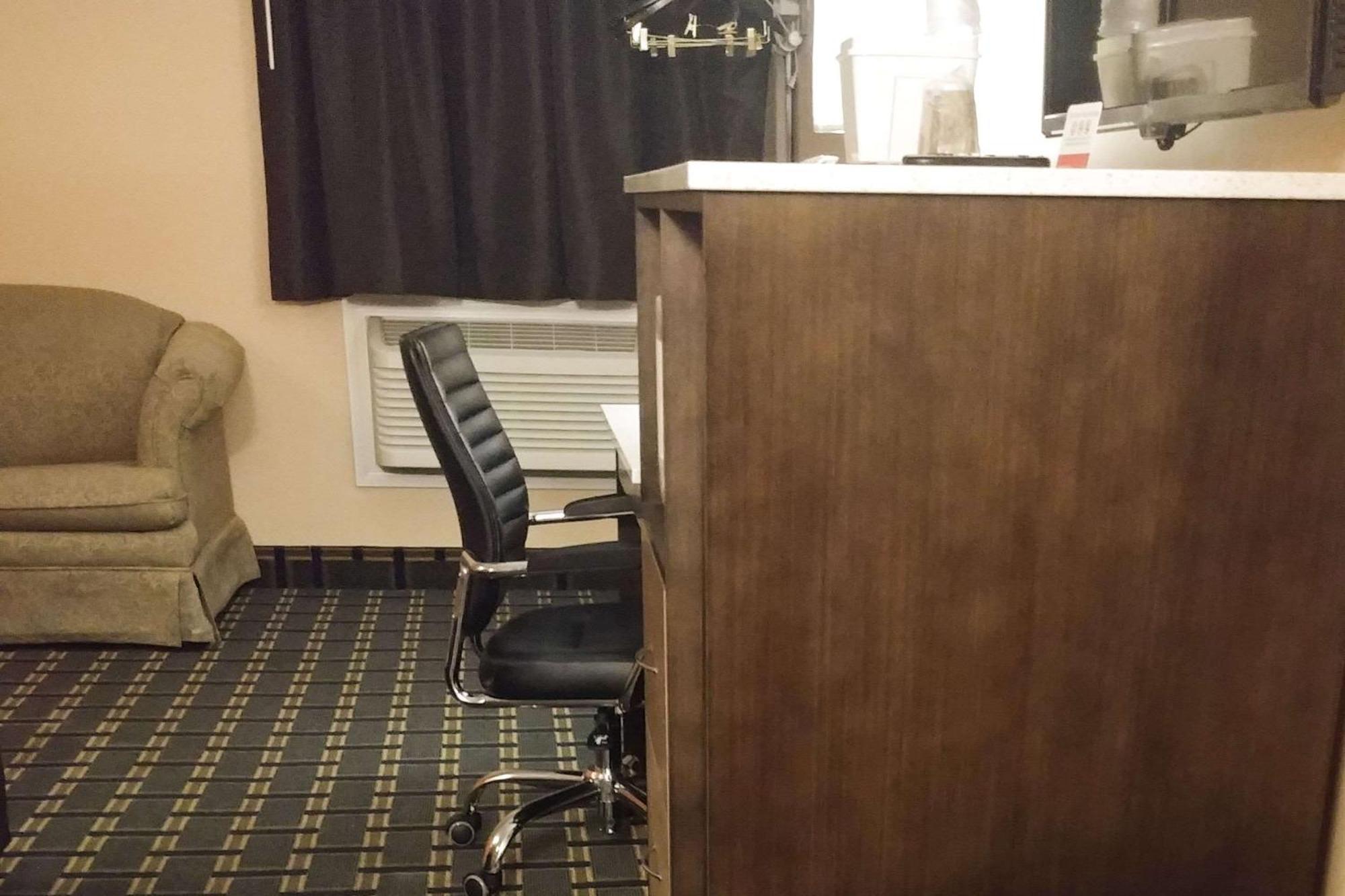 Econo Lodge Milldale - Southington Ngoại thất bức ảnh