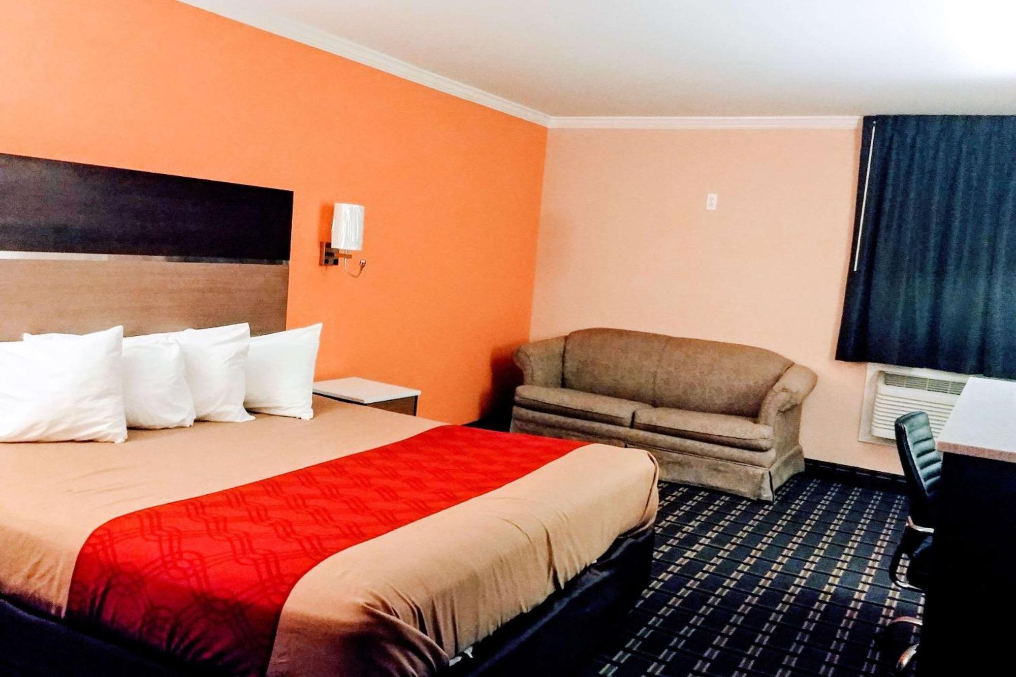 Econo Lodge Milldale - Southington Ngoại thất bức ảnh