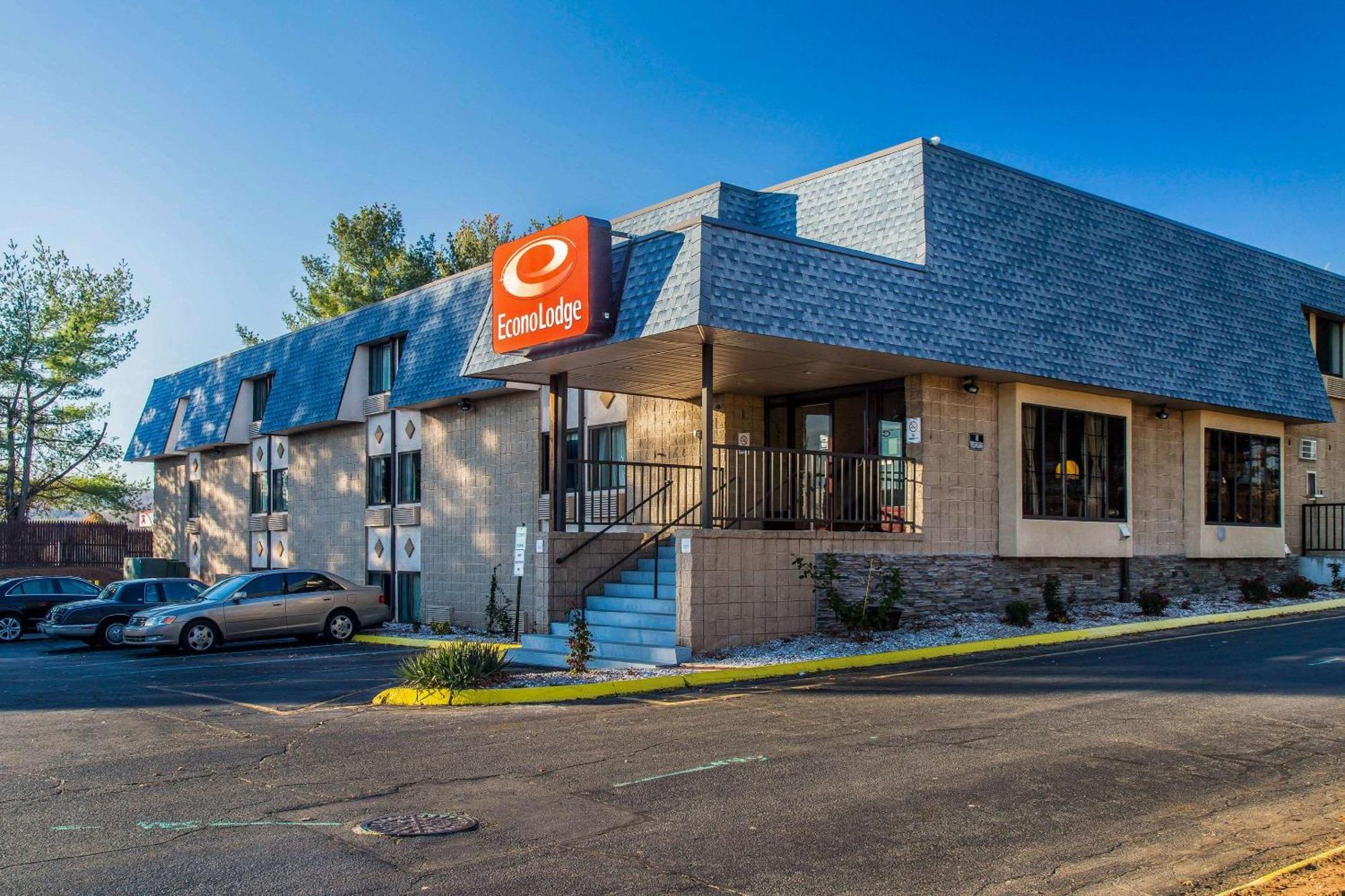 Econo Lodge Milldale - Southington Ngoại thất bức ảnh